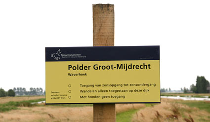 Natuurmonumenten sign at Waverhoek