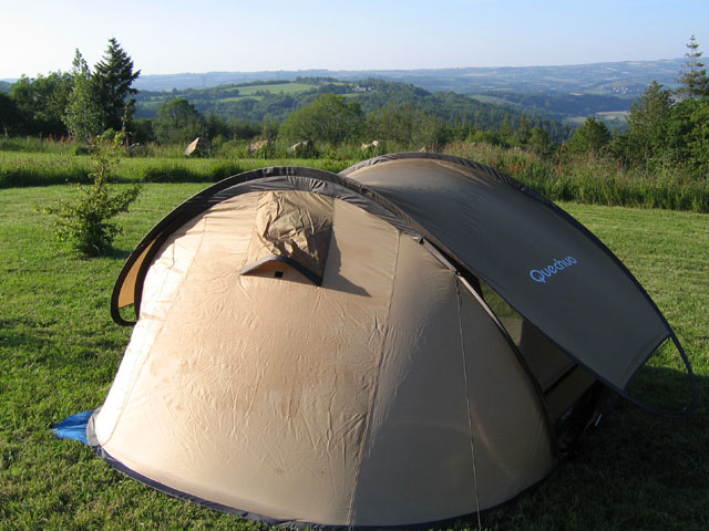 quechua 3 second tent