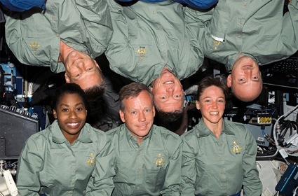 STS 121 crew